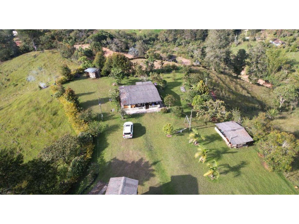 OPORTUNIDAD CASA FINCA + LOTES EN EL ORIENTE EL SANTUARIO — foto 5