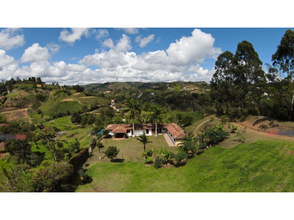 LOTE CON CASA CAMPESTRE EN VENTA MARINILLA / CERCA AL PEÑOL 7000 M2 — foto 4