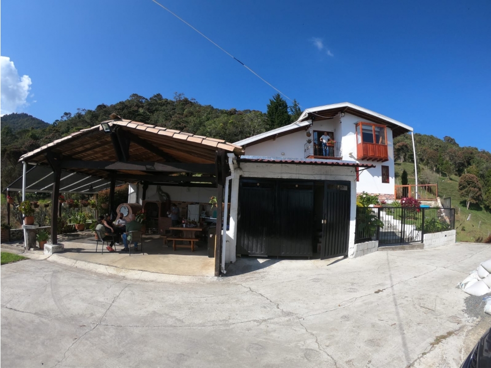 Casa Campestre en Venta San Cristóbal, Medellín 4300 M2 — foto 5
