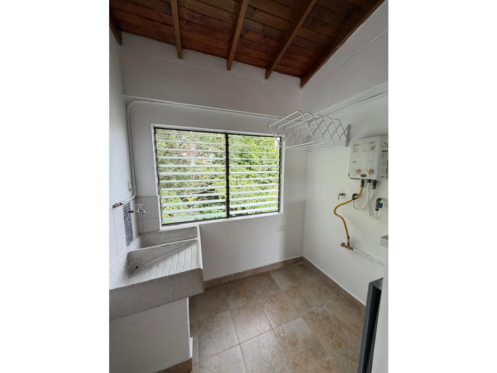 Apartamento en venta en Laureles Sector Almería 69.75 M2 — foto 5