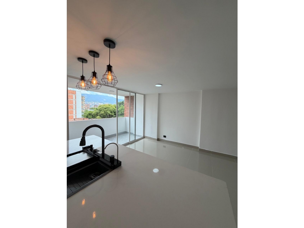 APARTAMENTO EN VENTA CALASANZ, MEDELLÍN PARTE BAJA 83 M2 — foto 6