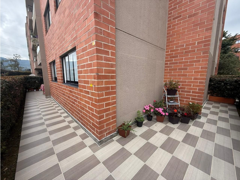 BAJO DE PRECIO VENTA DE APTO EN LA CEJA UNIDAD CIUDAD JARDIN 101 M2 — foto 3