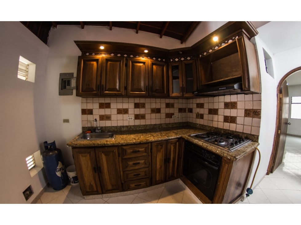 VENDO CASA SECTOR PRADO CENTRO — foto 3