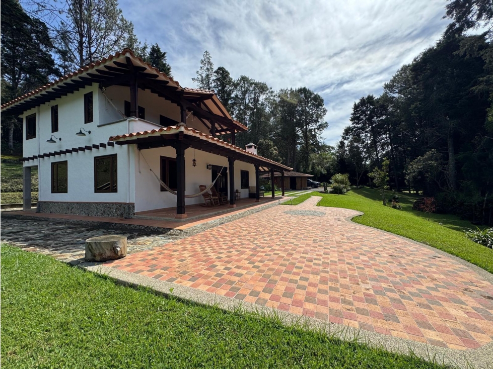 VENTA FINCA EN GUARNE - CERCA AL PARQUE PIEDRAS BLANCAS — foto 3