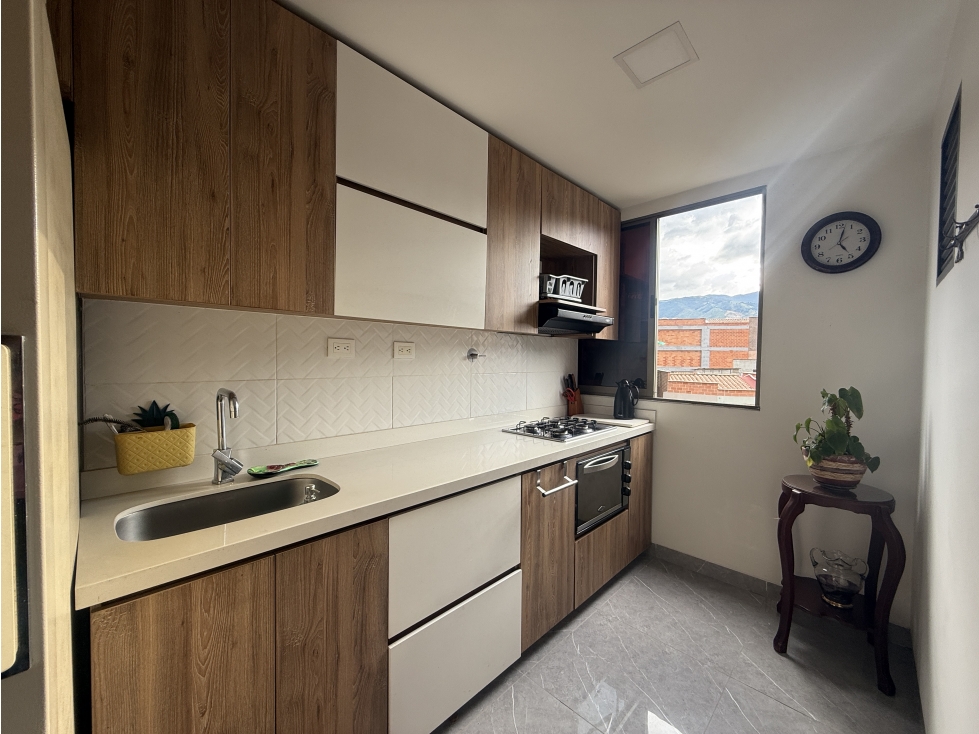 VENDO APTO EN LA FLORESTA — foto 4