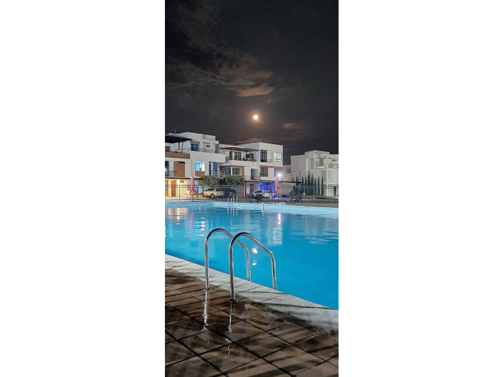 CASA EN VALLE DE GUARATAROS CONDOMINIO
