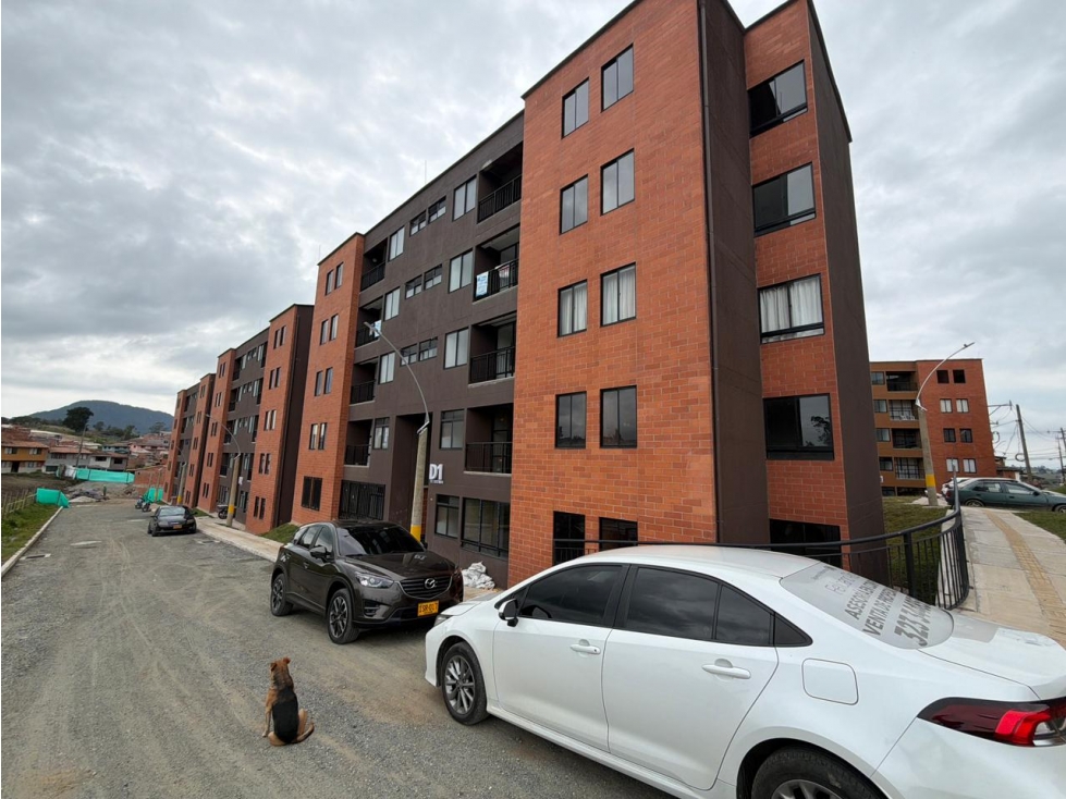 SE VENDE APARTAMENTO EN OBRA GRIS EN LA UNION ANTIOQUIA