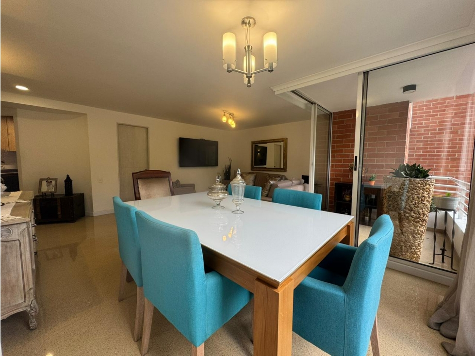 APARTAMENTO EN VENTA MILLA DE ORO / PROVENZA El Poblado Medellín — foto 2