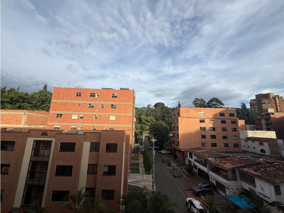 ¡HERMOSO APARTAMENTO VENTA EN ENVIGADO El PORTAL UNIDAD CERRADA.