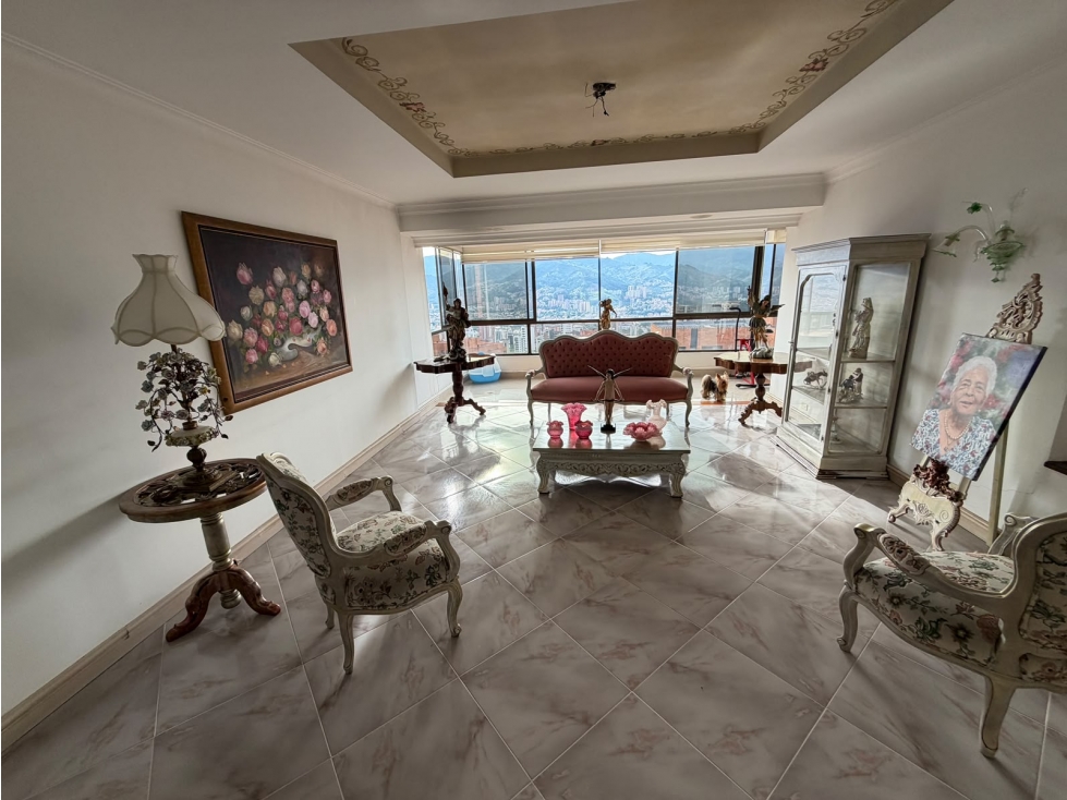AMPLIO Y EXCLUSIVO APARTAMENTO EN EL POBLADO LOS BALSOS / SAN MICHEL — foto 4
