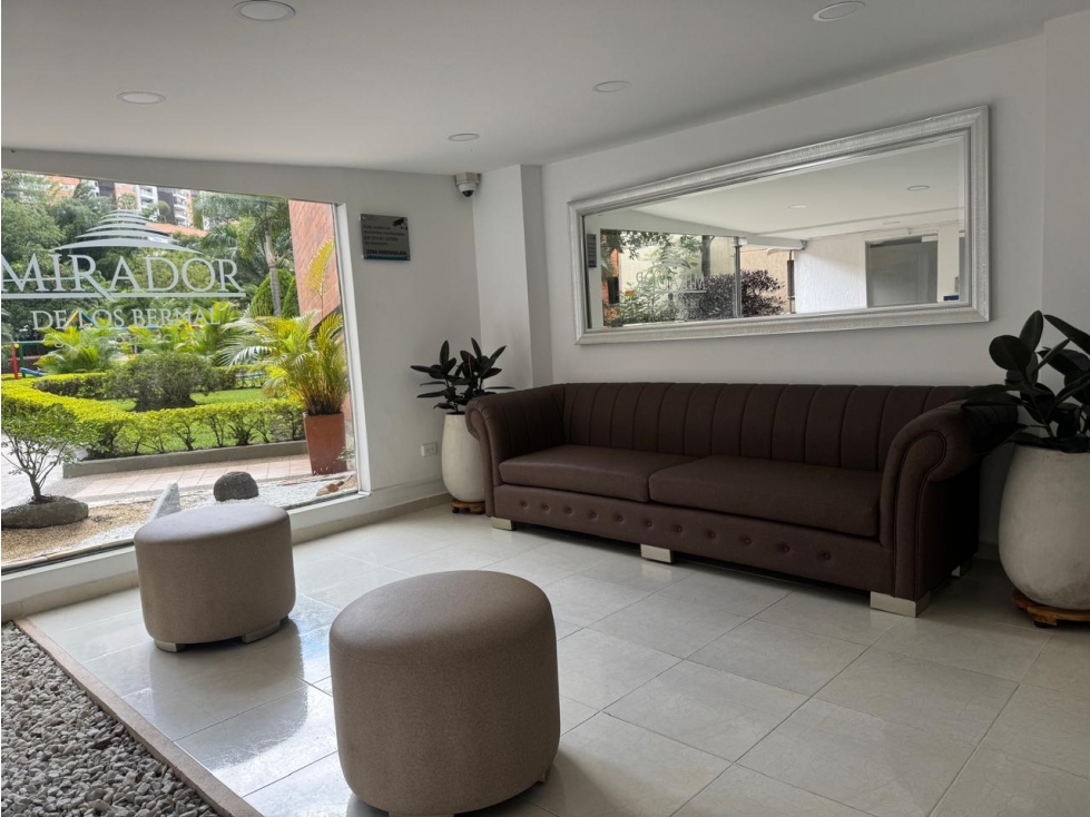 Apartamento en venta Loma de los Bernal, Medellín — foto 2