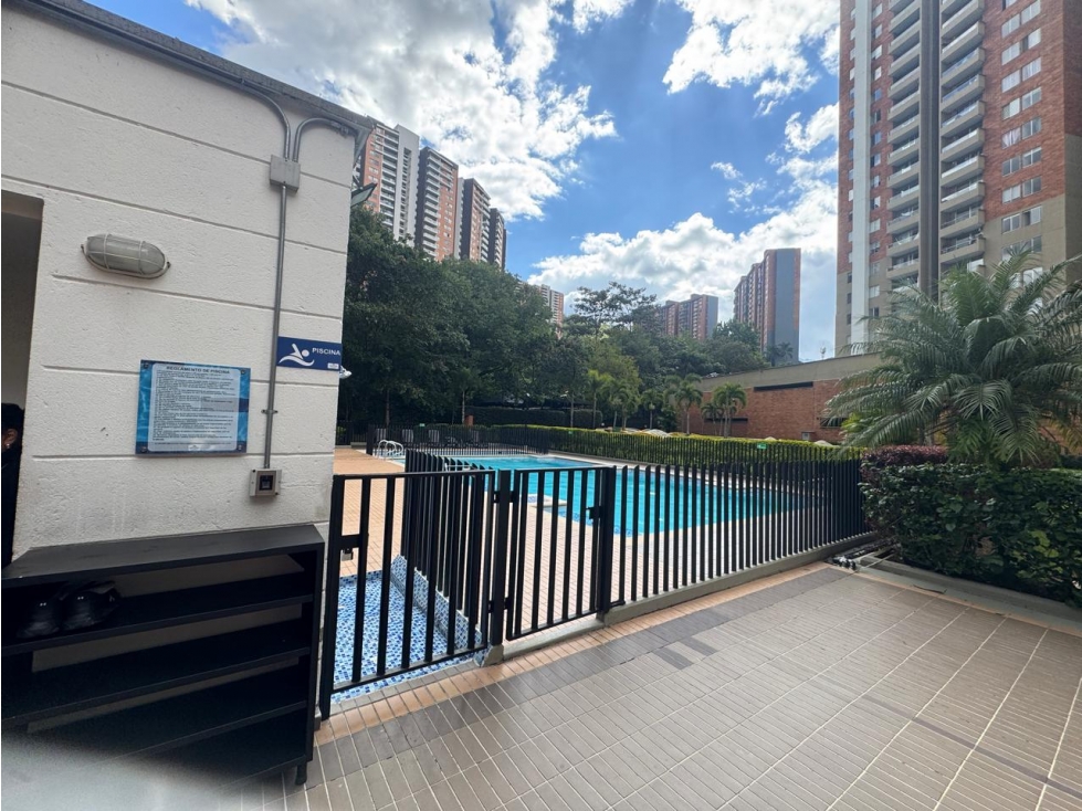 Apartamento en venta Loma de los Bernal, Medellín — foto 3
