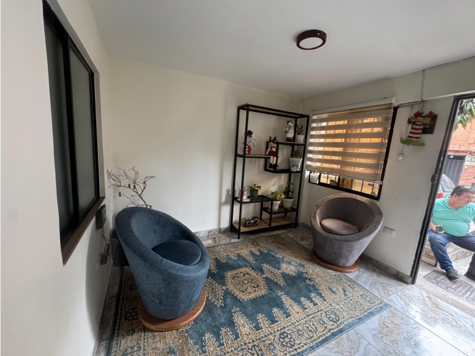 Casa + Apartamento Independiente 1 sola matricula — foto 4