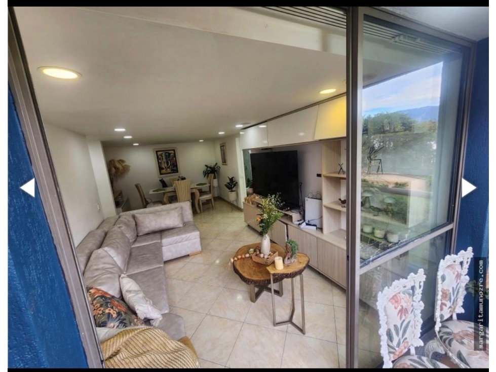 APARTAMENTO REMODELADO EN LAURELES LA ALMERIA VISTA PANORAMICA — foto 4