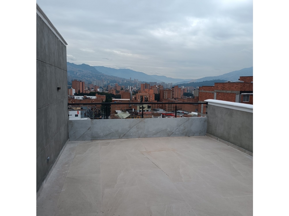 PENTHOUSE DE LUJO PARA ESTRENAR | 200 M² | TERRAZA Y JACUZZI