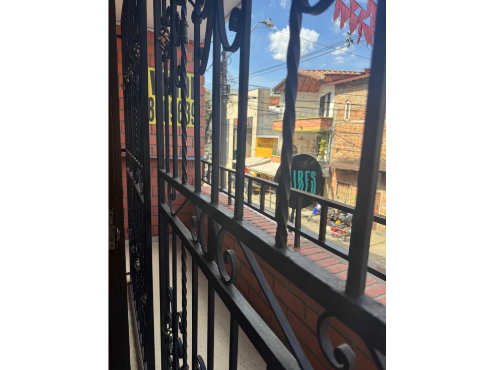Apartamento en Barrio Antioquia — foto 4