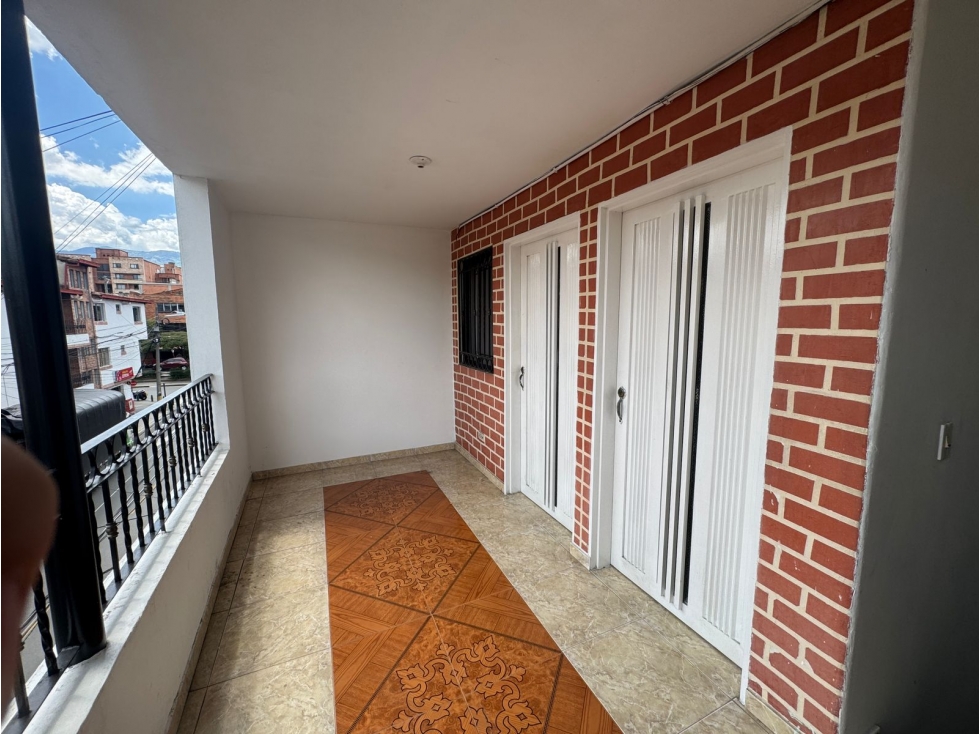 EDIFICIO EN BELÉN GRANADA