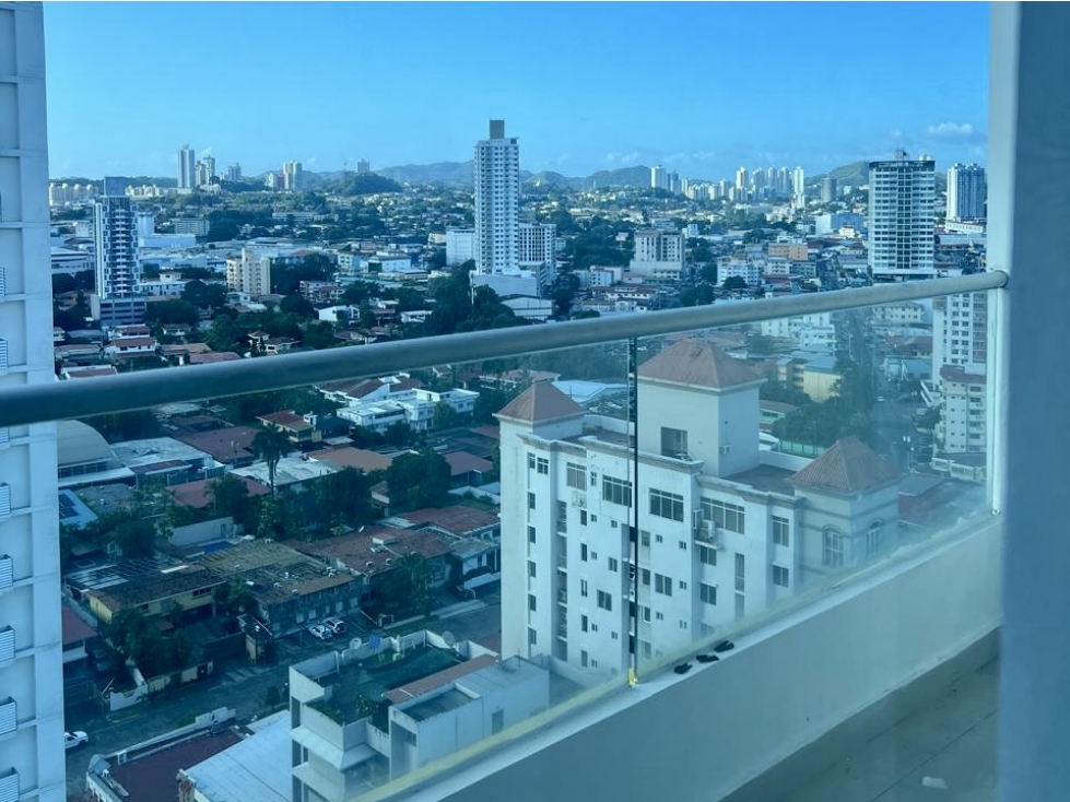 Apartamento en Venta PH Rainbow Tower- Via España