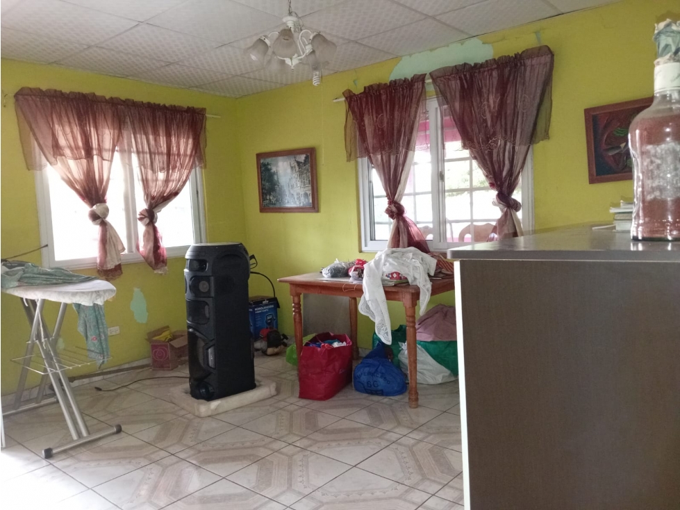 Se vende Terreno con casa campestre (HH) - 3