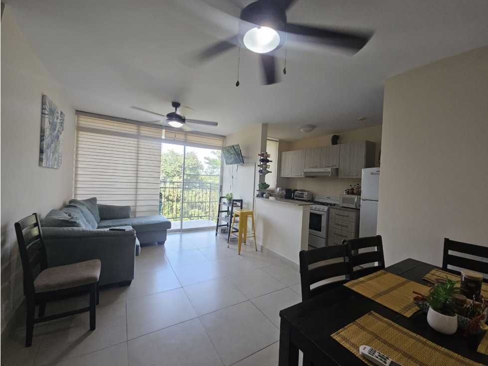 Se alquila apartamento en PH Natura, Costa Verde