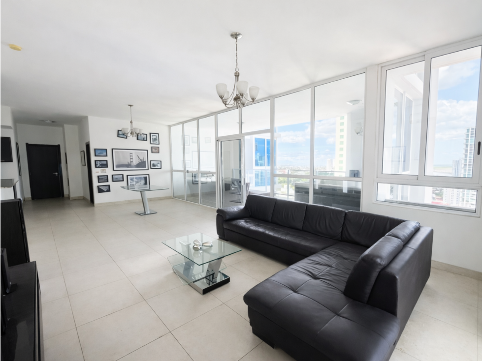 Apartamento reposeido en venta PH Quadrat - San Francisco (PD)