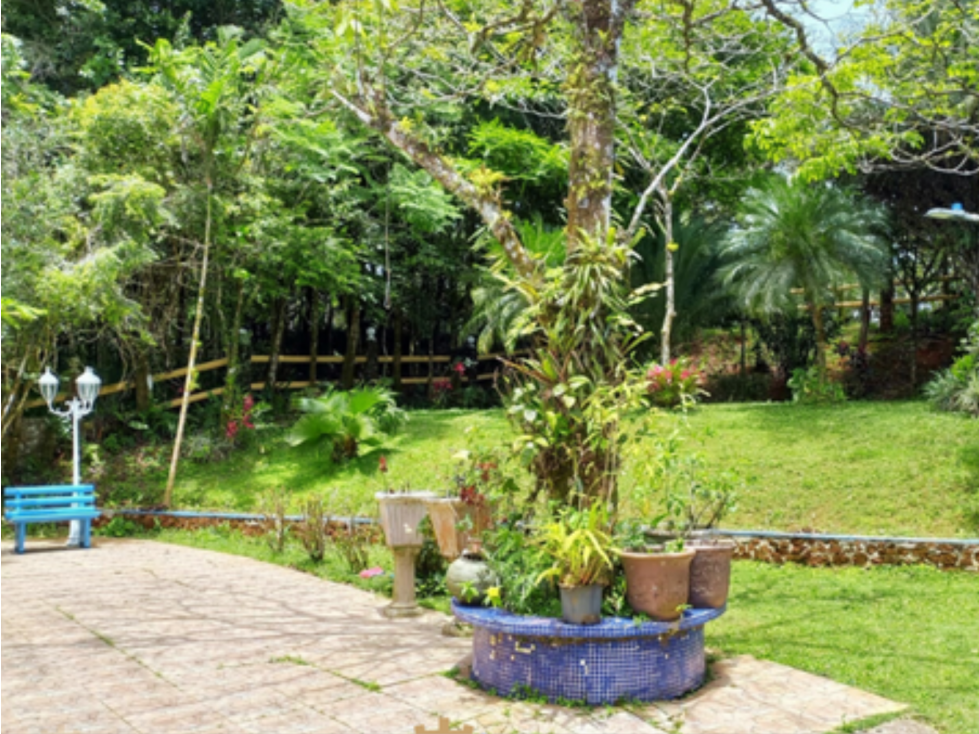 Se Vende Casa en Altos de Cerro Azul - El Fortín - 3