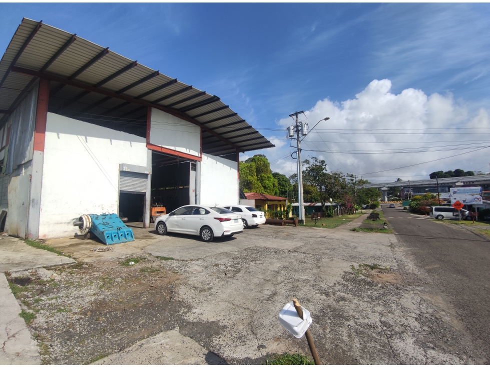Se Vende Galera Industrial de 1.000 m2 Arraiján (DR) - 2