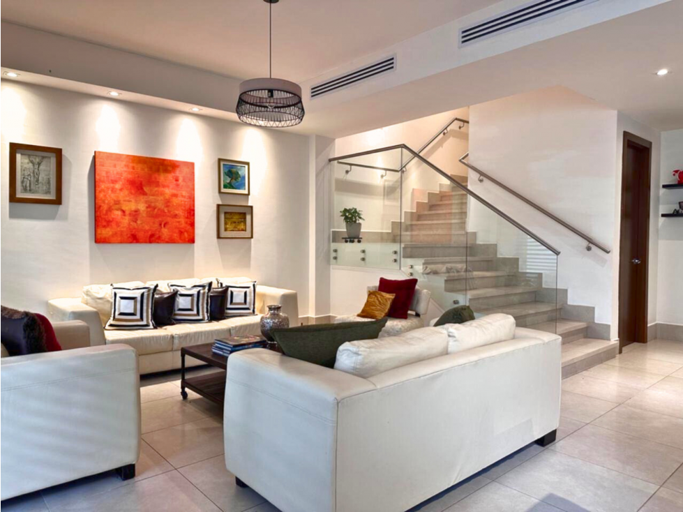 Townhome en venta o alquiler The Reserve-Santa María (AA)