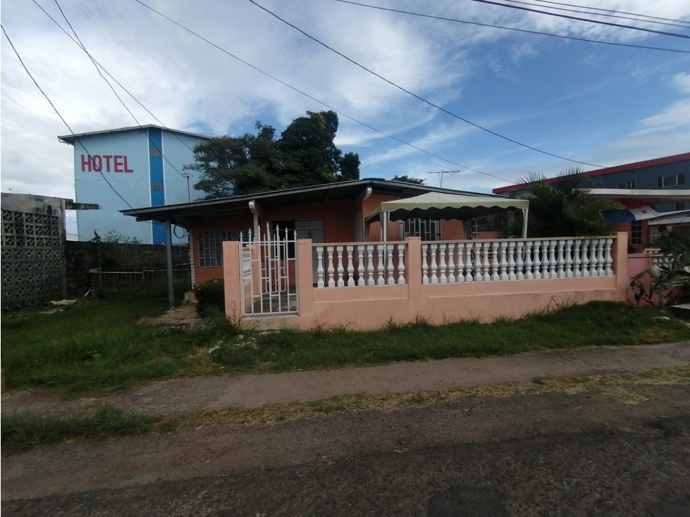 Se Vende Lote Comercial de 276 mt2 en La Chorrera (H) - 1