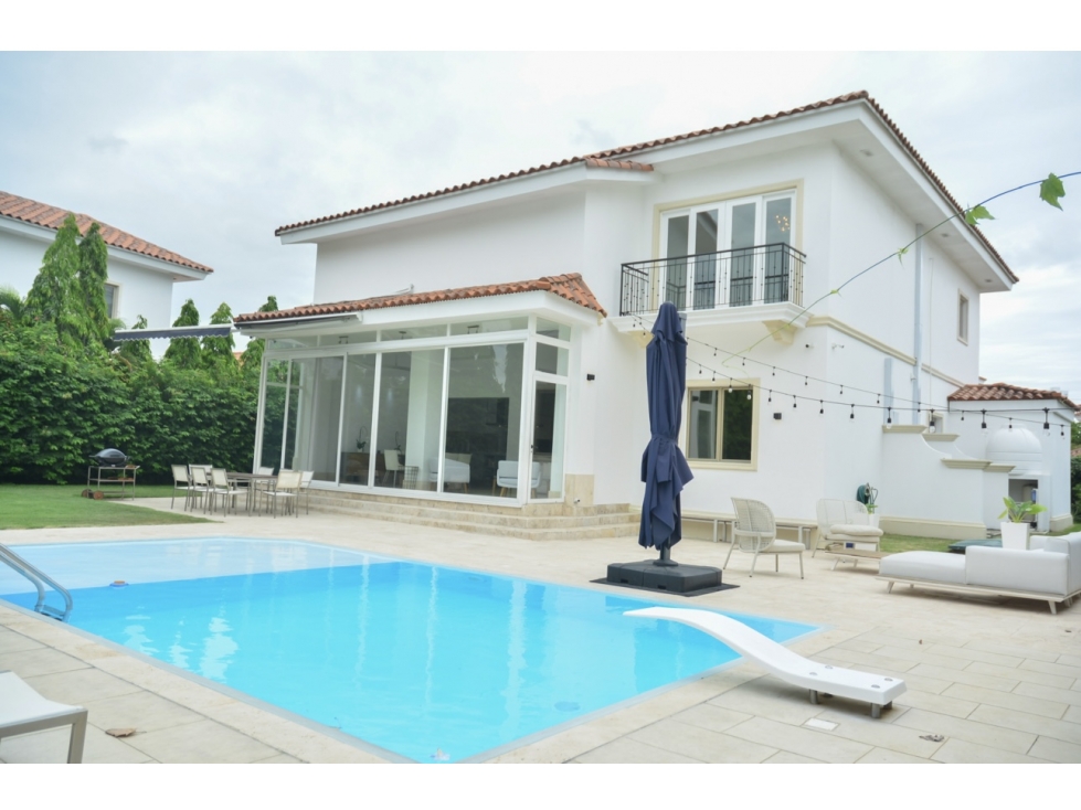 Casa en venta Fairways Estate- Santa María (BORA)