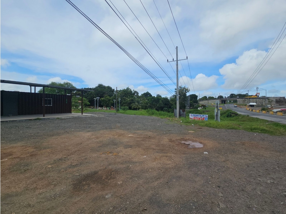 Se Vende Terreno con Plaza comercial en Chorrera- Guadalupe (DR) - 2