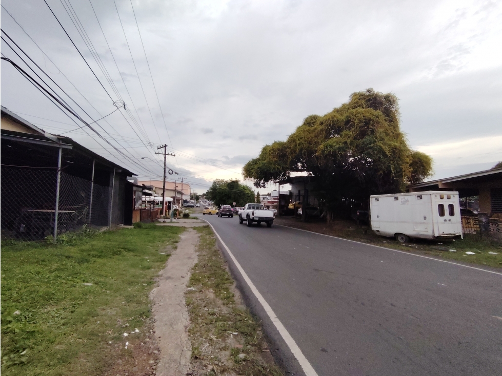 Terreno Comercial en venta de 204 Mts2 Panamá Oeste (DR) - 1