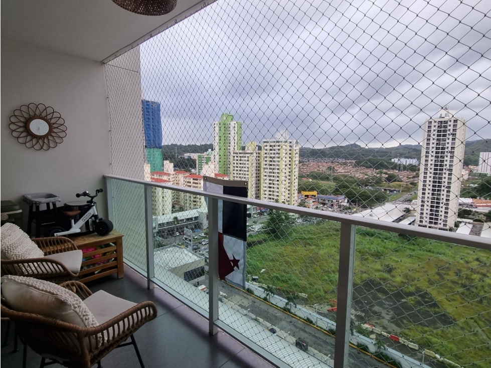 Apartamento en venta PH Kings Park -Condado del Rey (PD)