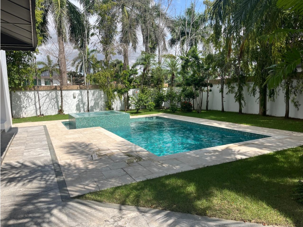 Casa en Venta Residencial Balmoral-Costa del Este (AB)