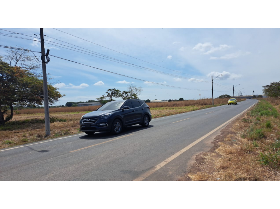 Se Vende Terreno comercial de 7500 mt2 en Agua Dulce - 4