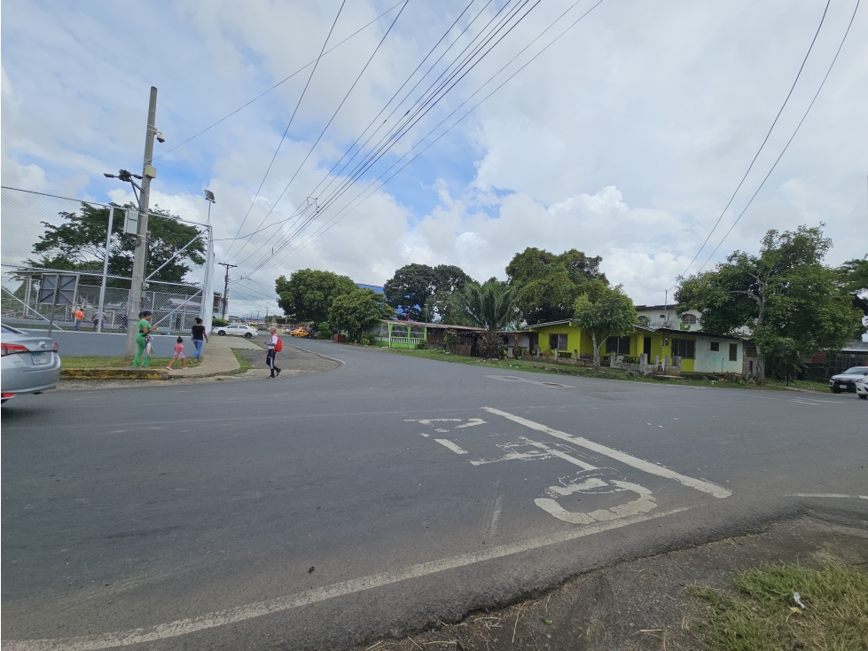 Se Vende Lote comercial en La Chorrera (DR) - 2
