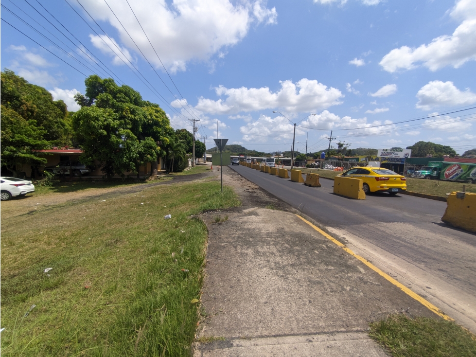 Se Vende Terreno de 5.538,59 m2 en el área del Coco La Chorrera (DR) - 2