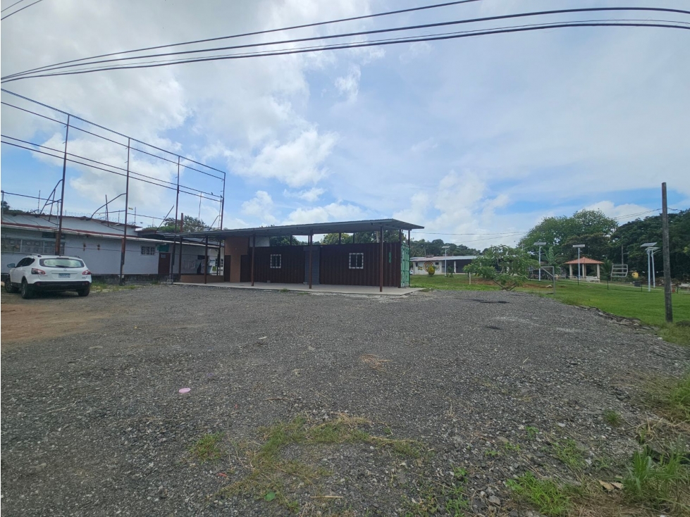 Se Vende Terreno con Plaza comercial en Chorrera- Guadalupe (DR) - 4