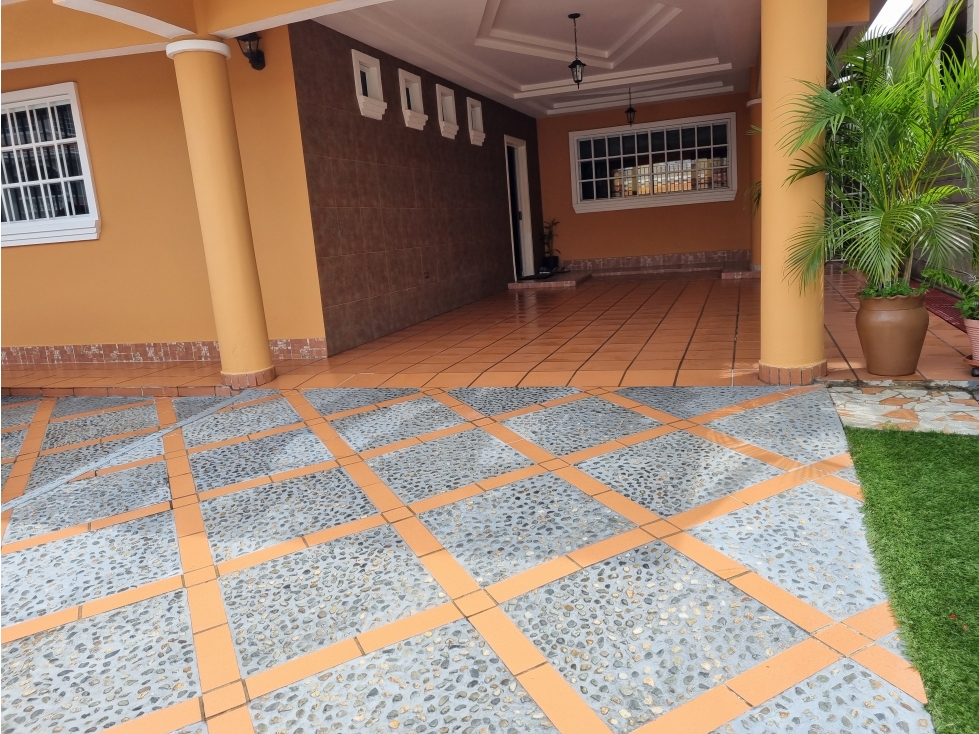 Venta de Casa Altos de Panama (PD) - 3