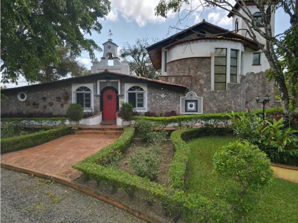Finca en venta de 1.8 hectáreas en El Valle de Antón (BO) - 6
