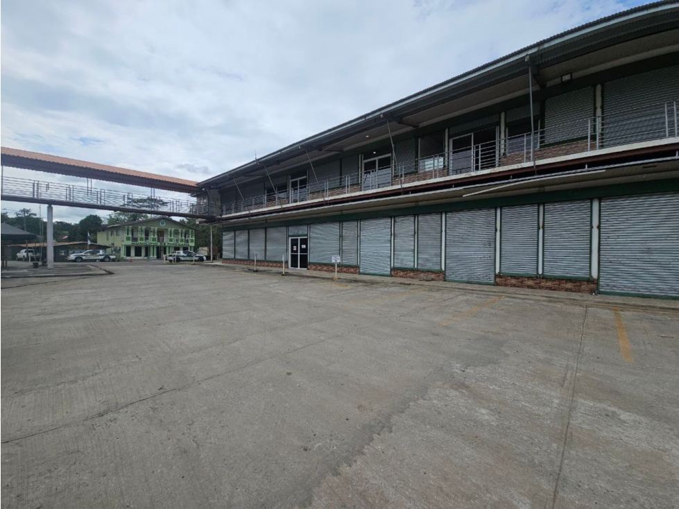 Se vende plaza comercial en Metetí, Darién - 5