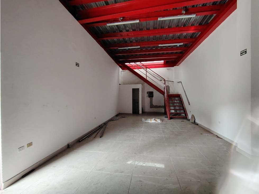 Se alquila local comercial de 220m2 en La Chorrera (DR) — foto 3