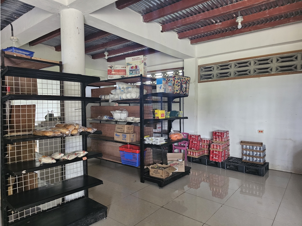 Se Vende Lote Comercial de 233mt2 en Colón - 5