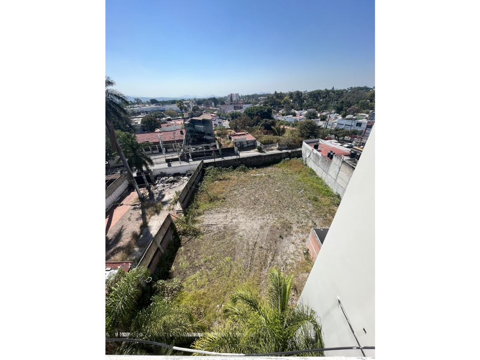 TERRENO EN VENTA EN JACARANDAS - 1