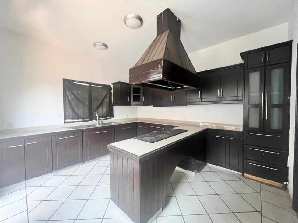 CASA EN VENTA EN LA COLONIA PALMIRA - 3