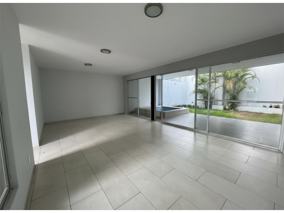 HERMOSA CASA EN RENTA EN PRADOS DE CUERNAVACA — foto 5