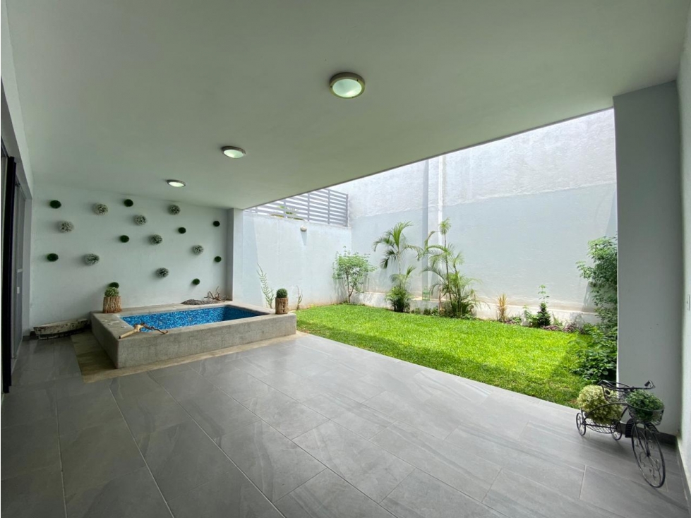 HERMOSA CASA EN RENTA EN PRADOS DE CUERNAVACA — foto 3