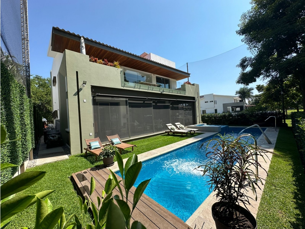 HERMOSA RESIDENCIA EN VENTA EN PARAISO COUNTRY CLUB