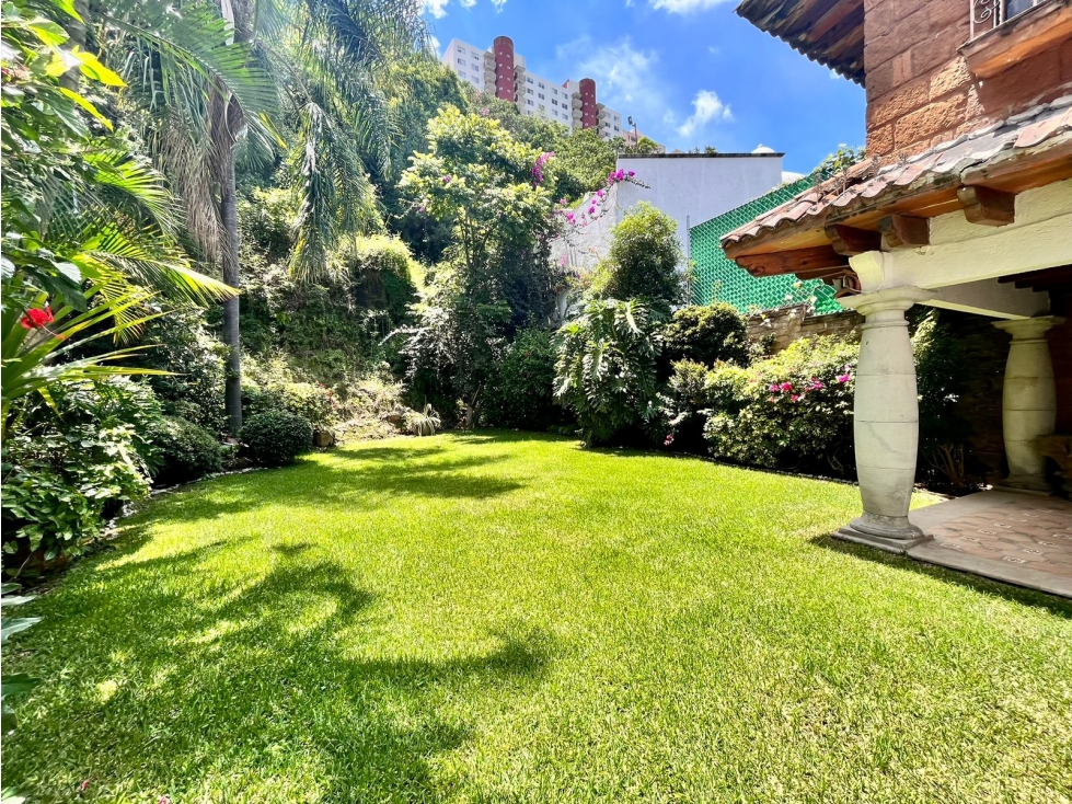 CASA EN RENTA EN EL FRACCIONAMIENTO LA CAÑADA