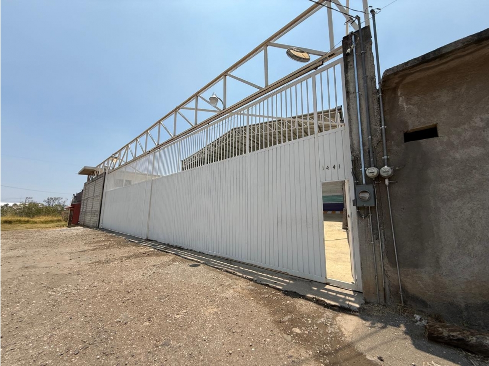 BODEGA INDUSTRIAL EN RENTA Y /O VENTA A PIE DE CARRETERA - 2